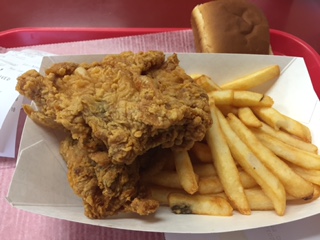 Linda's Fried Chicken - Denham Springs Louisiana -3