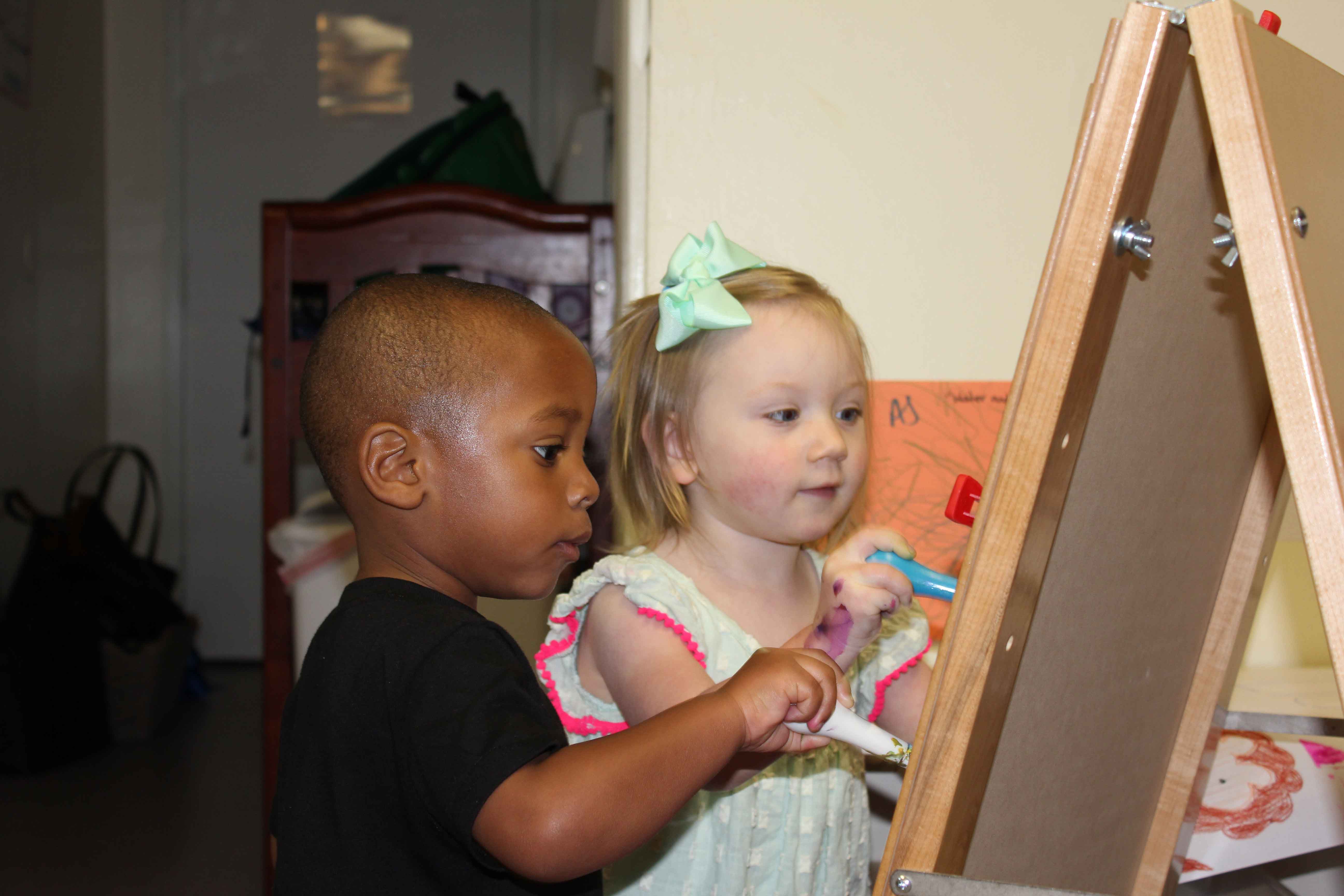 Volunteers of America Greater Baton Rouge Kids Painting Together