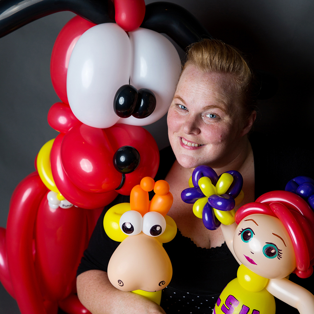 Stephanie Morace of Balloonatics with Balloon Creations