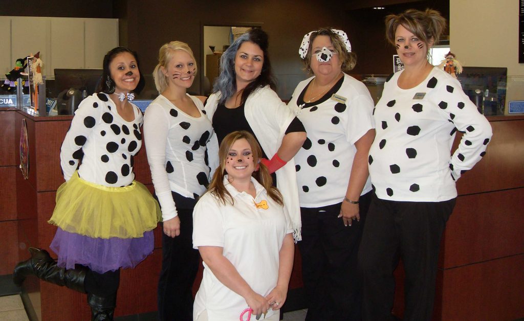 101-Dalmations DIY Group Costume