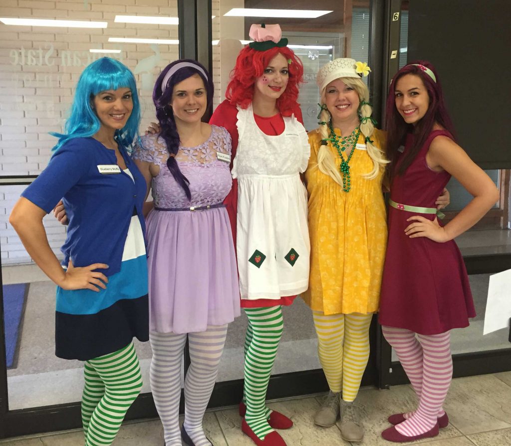 Strawberry Shortcake Costume DIY!